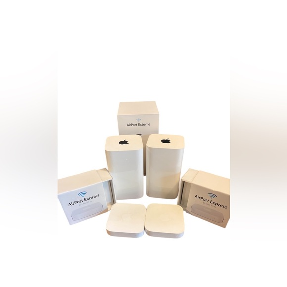 Apple AirPort Express AirPort Extreme WiFi package bundle - Picture 1 of 4